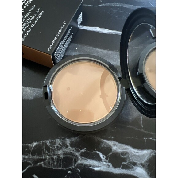 MAC Studio Fix Powder Plus Foundation C8 0.42 oz/12 g Brand New With Box - Picture 6 of 7